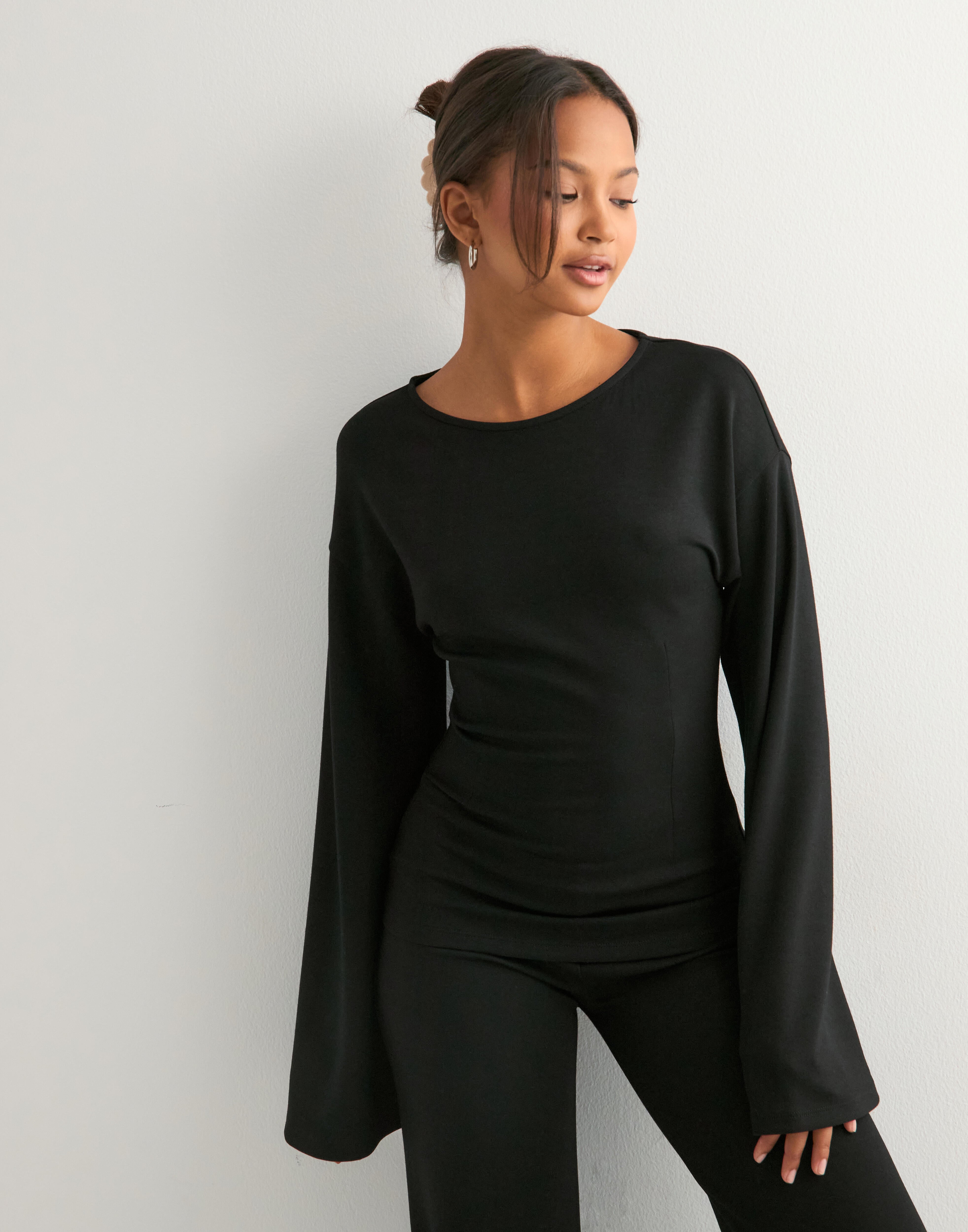 Elvira – Ensemble Élégant