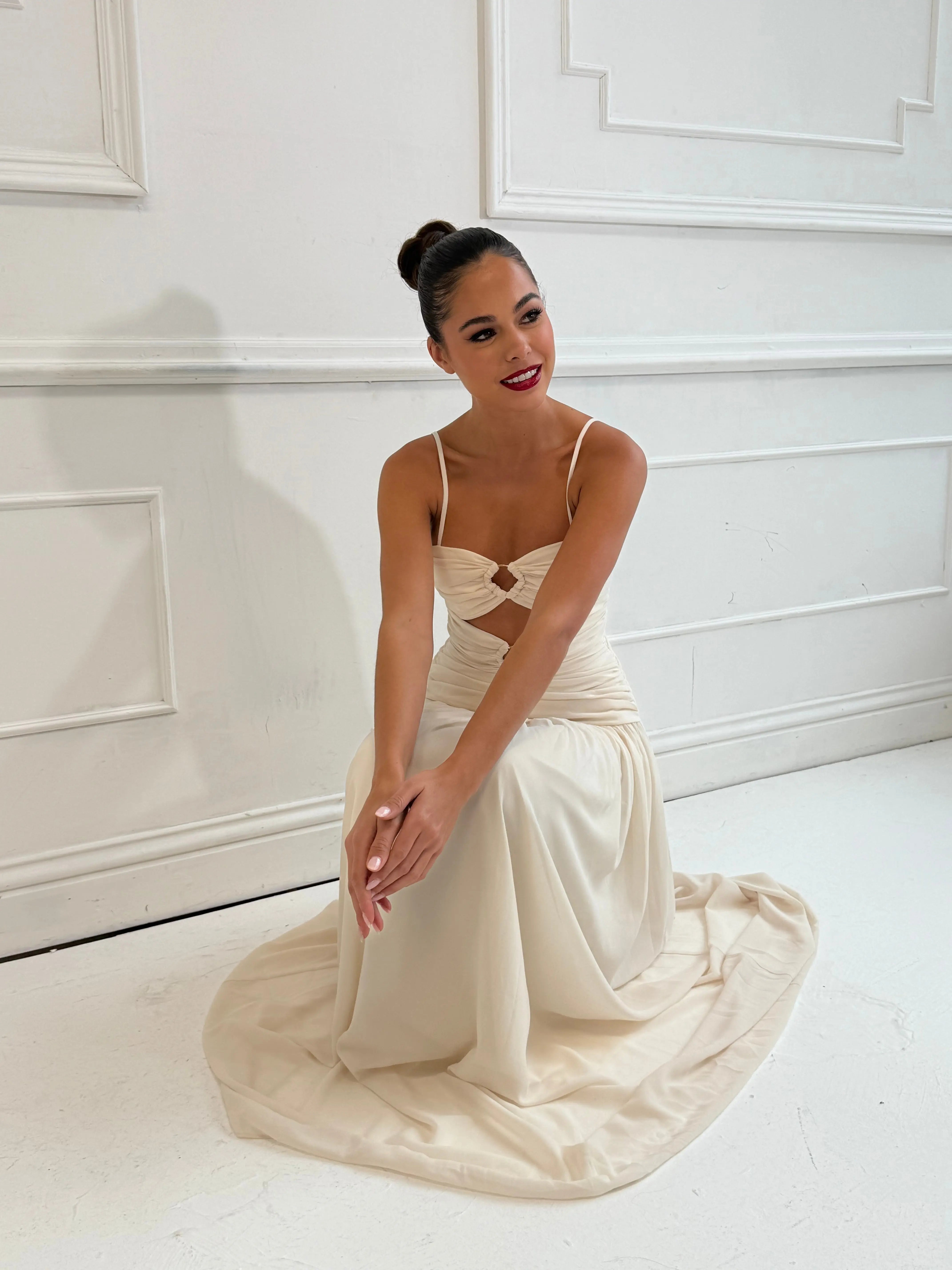 Robe Legacy en Crème