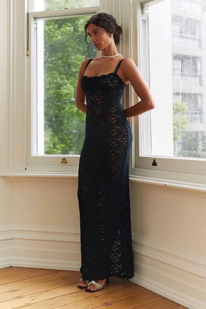 BÉRANGÈRE | ROBE LONGUE EN DENTELLE NOIRE