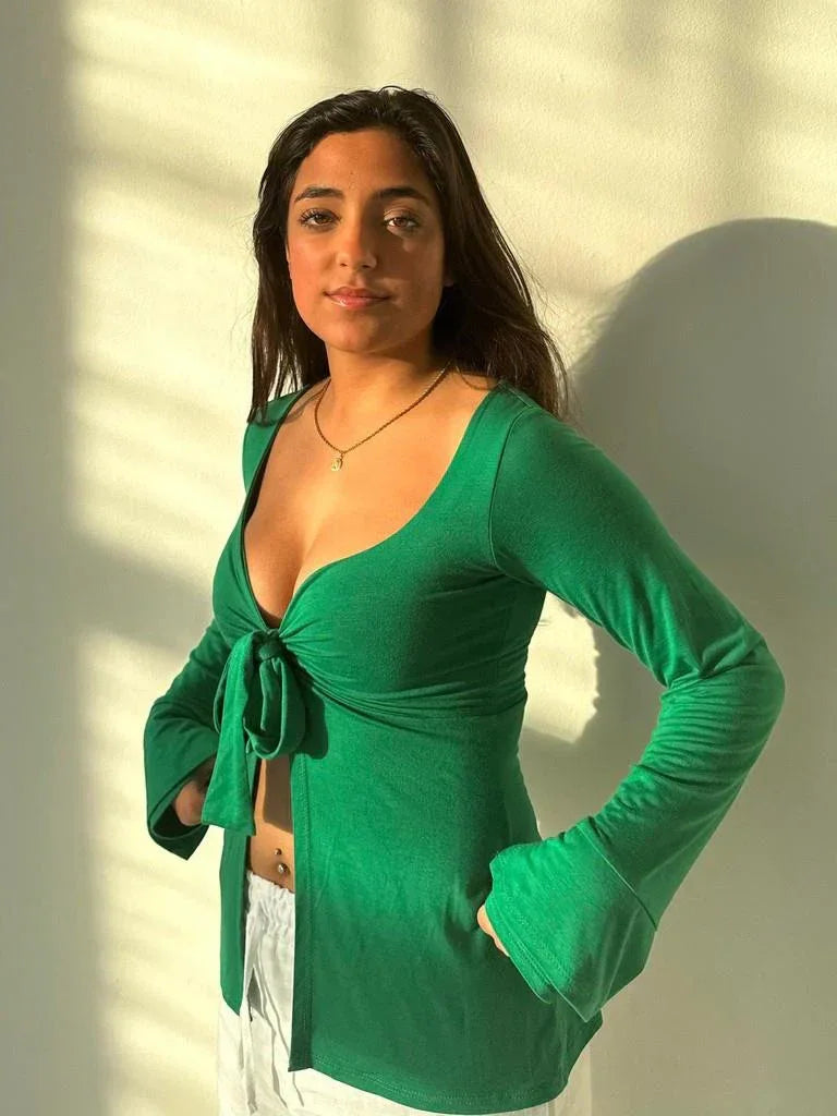 Merle – Blouse élégante avec détail de nœud